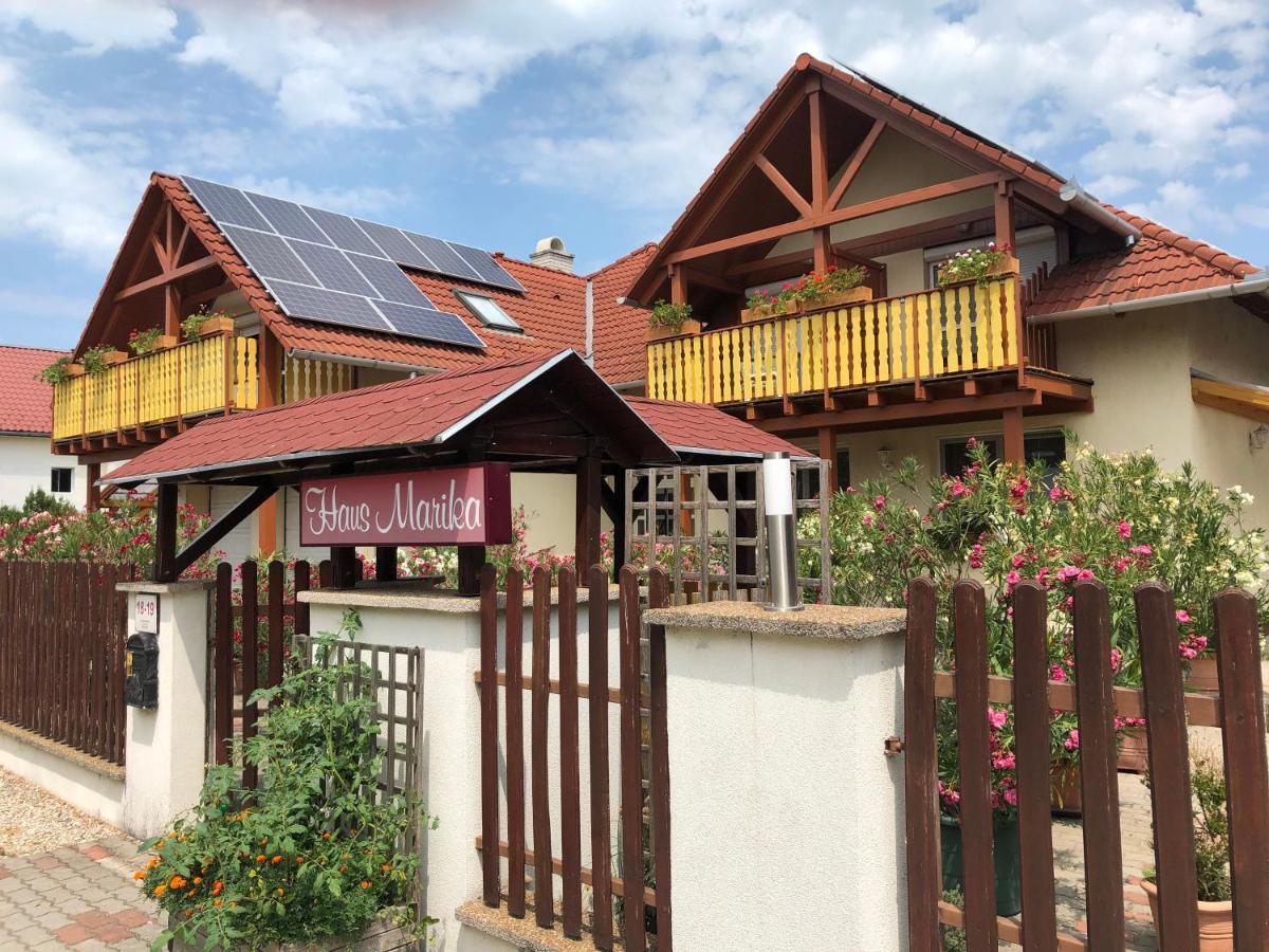Haus Marika Hotel Siófok Exterior foto