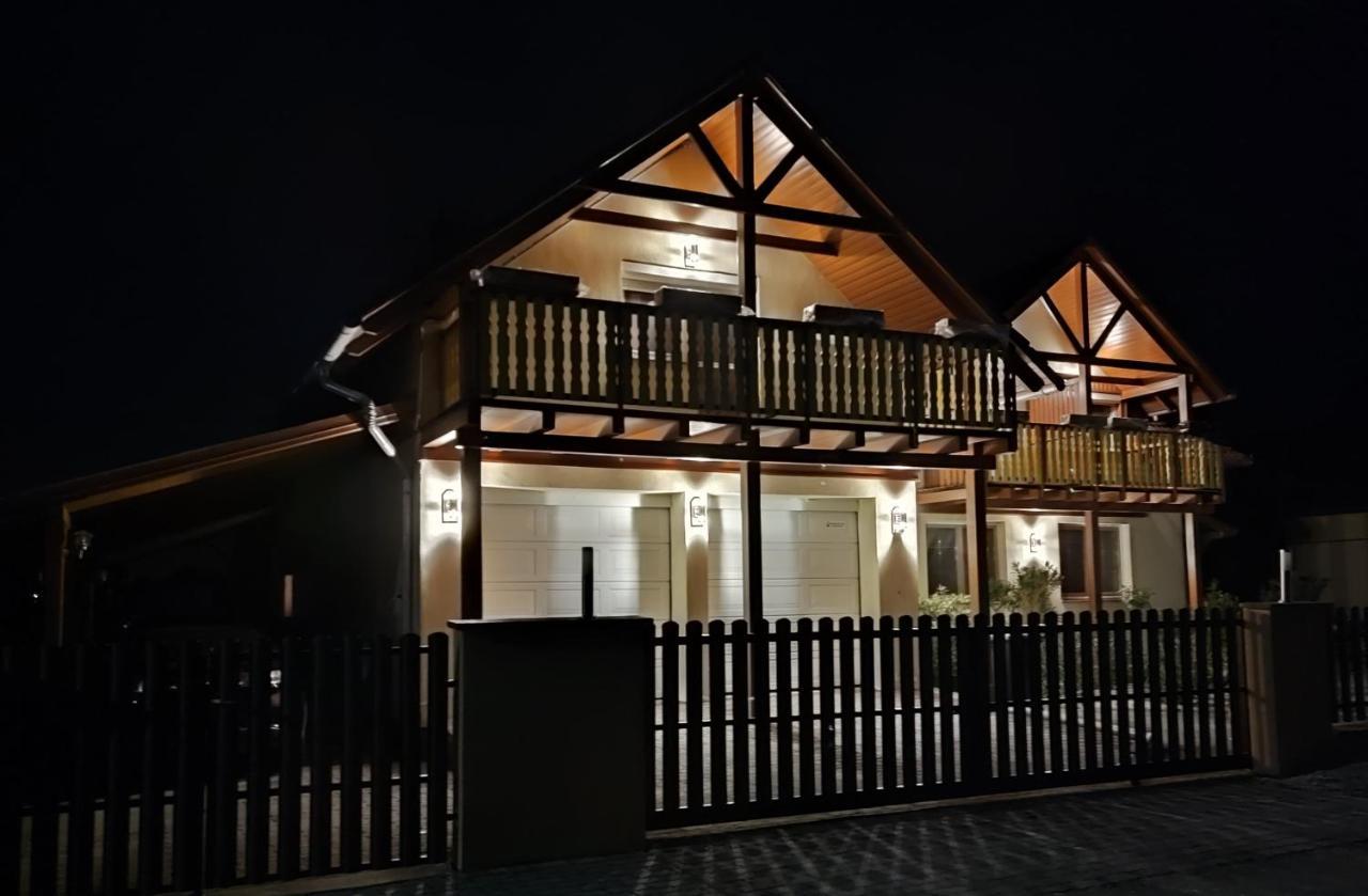 Haus Marika Hotel Siófok Exterior foto
