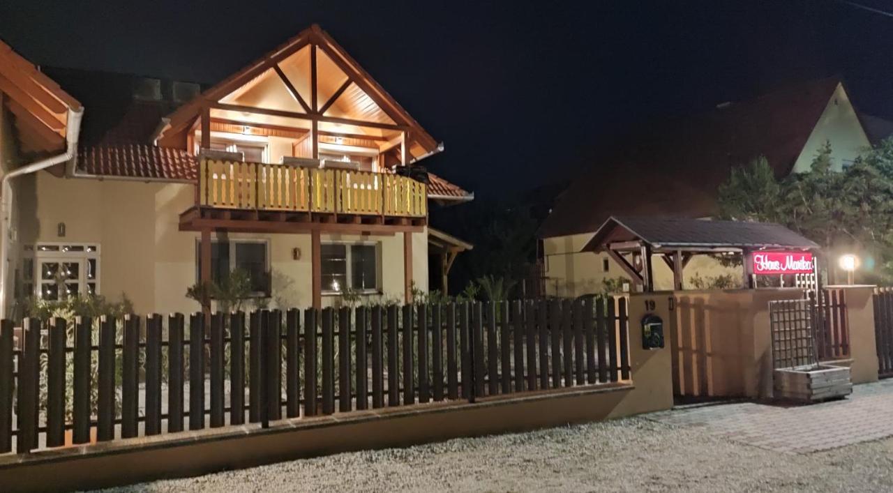 Haus Marika Hotel Siófok Exterior foto